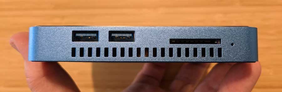 Beelink GT-King Pro: Side ports and SD slot